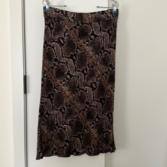 Zara midi snakeskin brown skirt - Picture 2 of 4